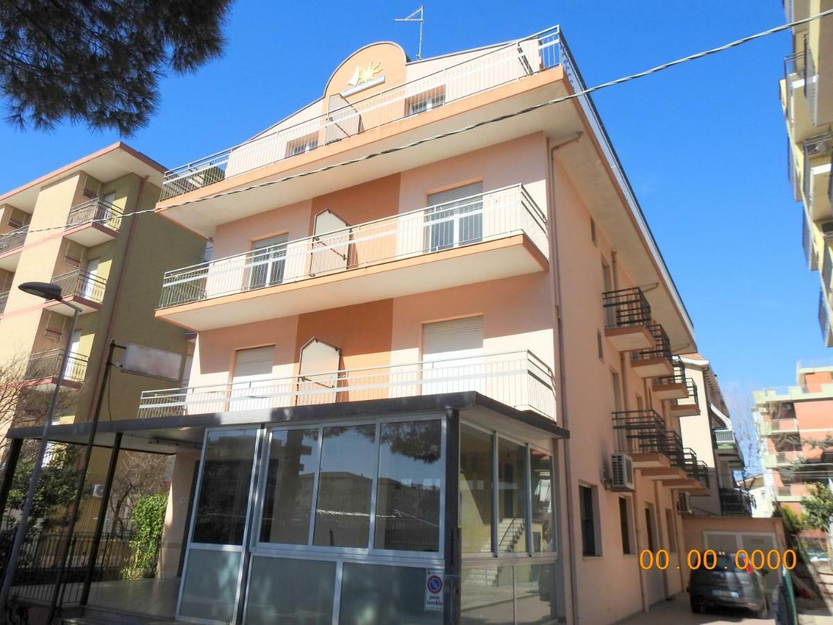 Hotel La Bella Vita Rimini Luaran gambar